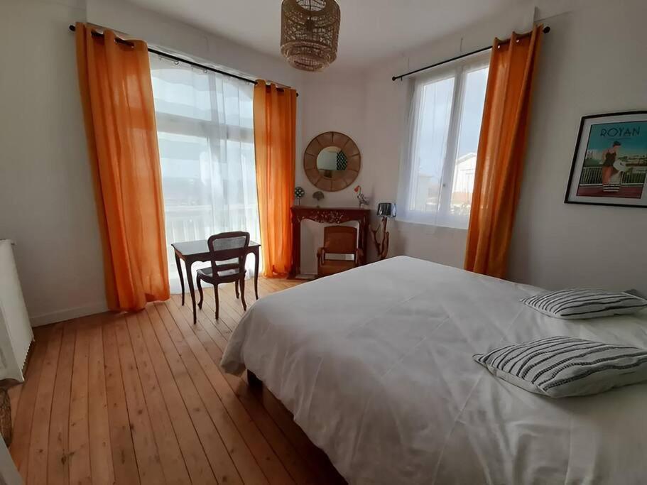 Royan - Villa La Cigale - 7 Chambres / 16 Couchages エクステリア 写真
