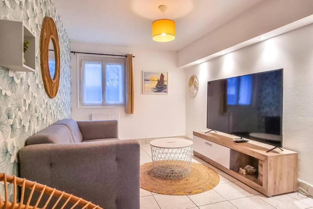 Royan - Villa La Cigale - 7 Chambres / 16 Couchages エクステリア 写真